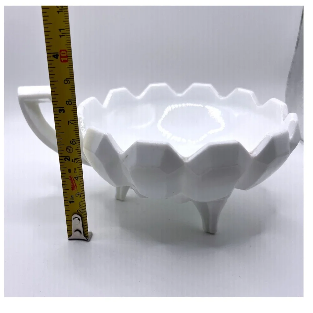 Tiffin Franciscan Betsy Ross Nappy 5.5in White Good Milk Glass Footed Bowl 1940s